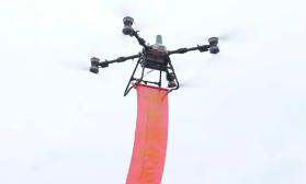 湘西职院运动会开幕式花式“整活“，网友：别人走方阵，他们飞方阵！