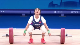 太牛了！湘西女大力士全国比赛夺冠！